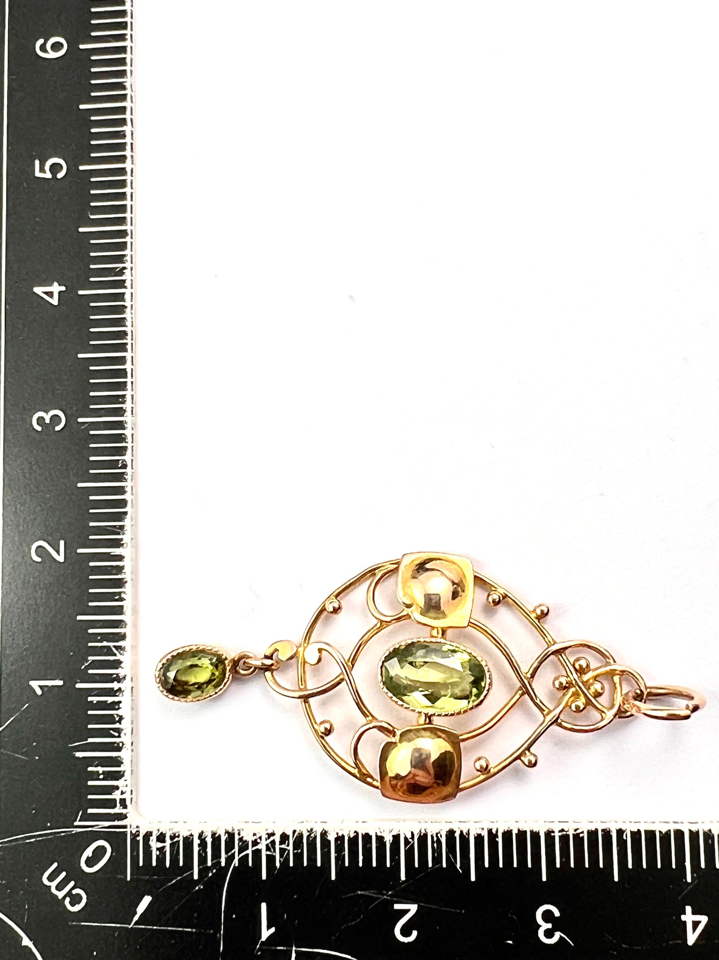 Murrle Bennett Edwardian Art Nouveau 15CT Gold Peridot Pendant
