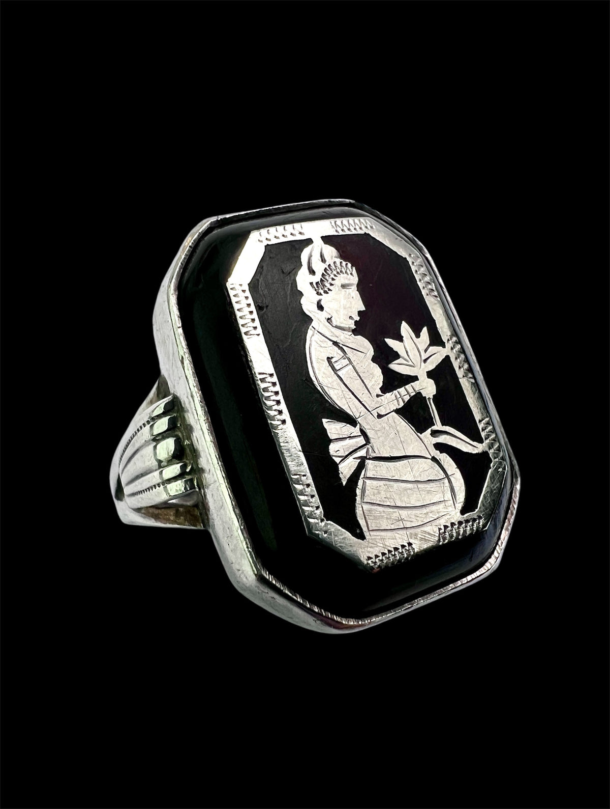 Chunky Vintage Silver Lotus Flower Ring