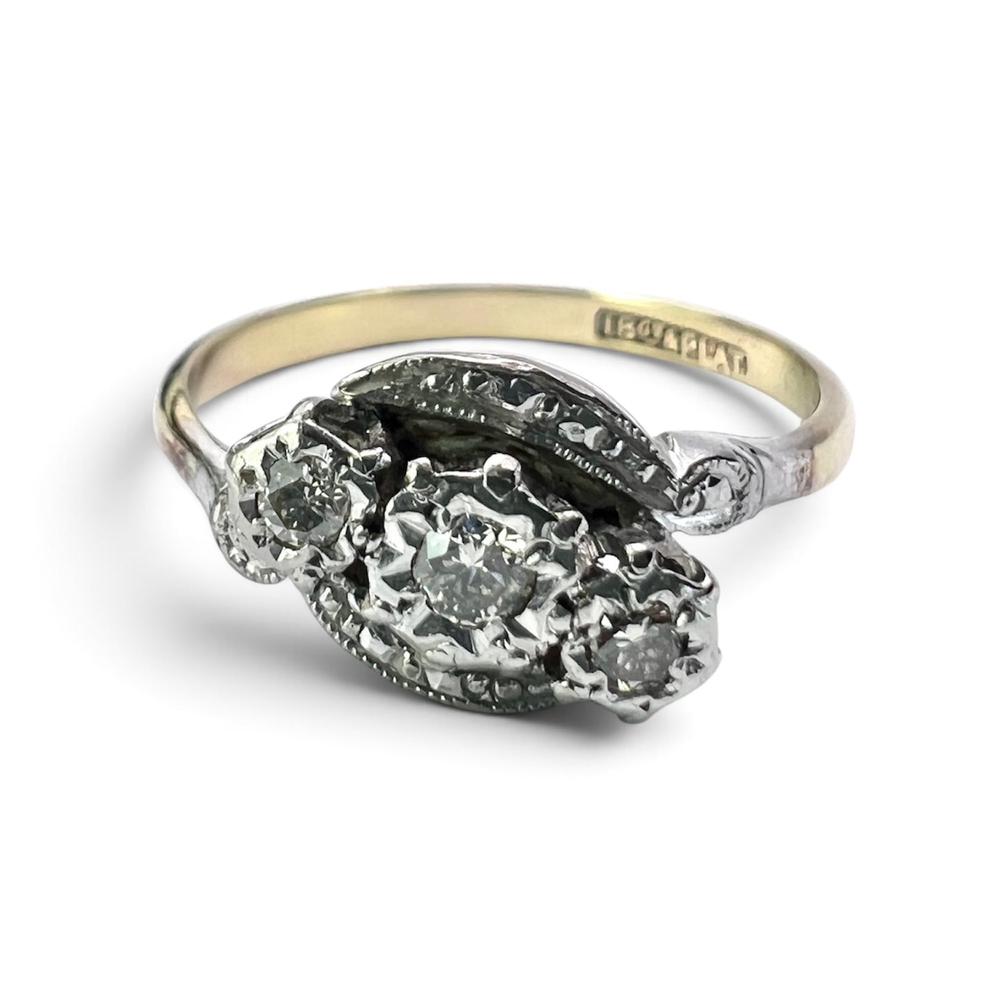 Vintage 18CT Gold Platinum Diamond Trilogy Ring