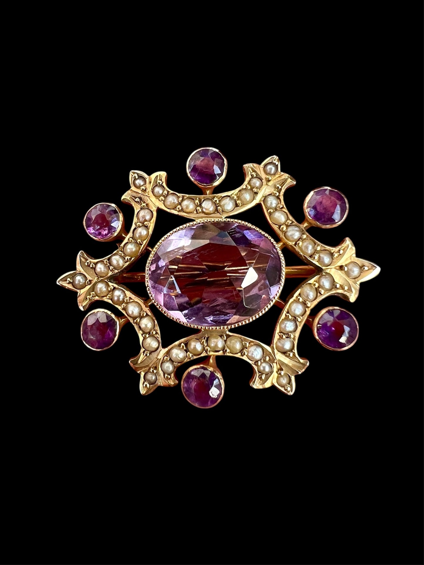 Edwardian 9CT Gold Amethyst Seed Pearl Brooch