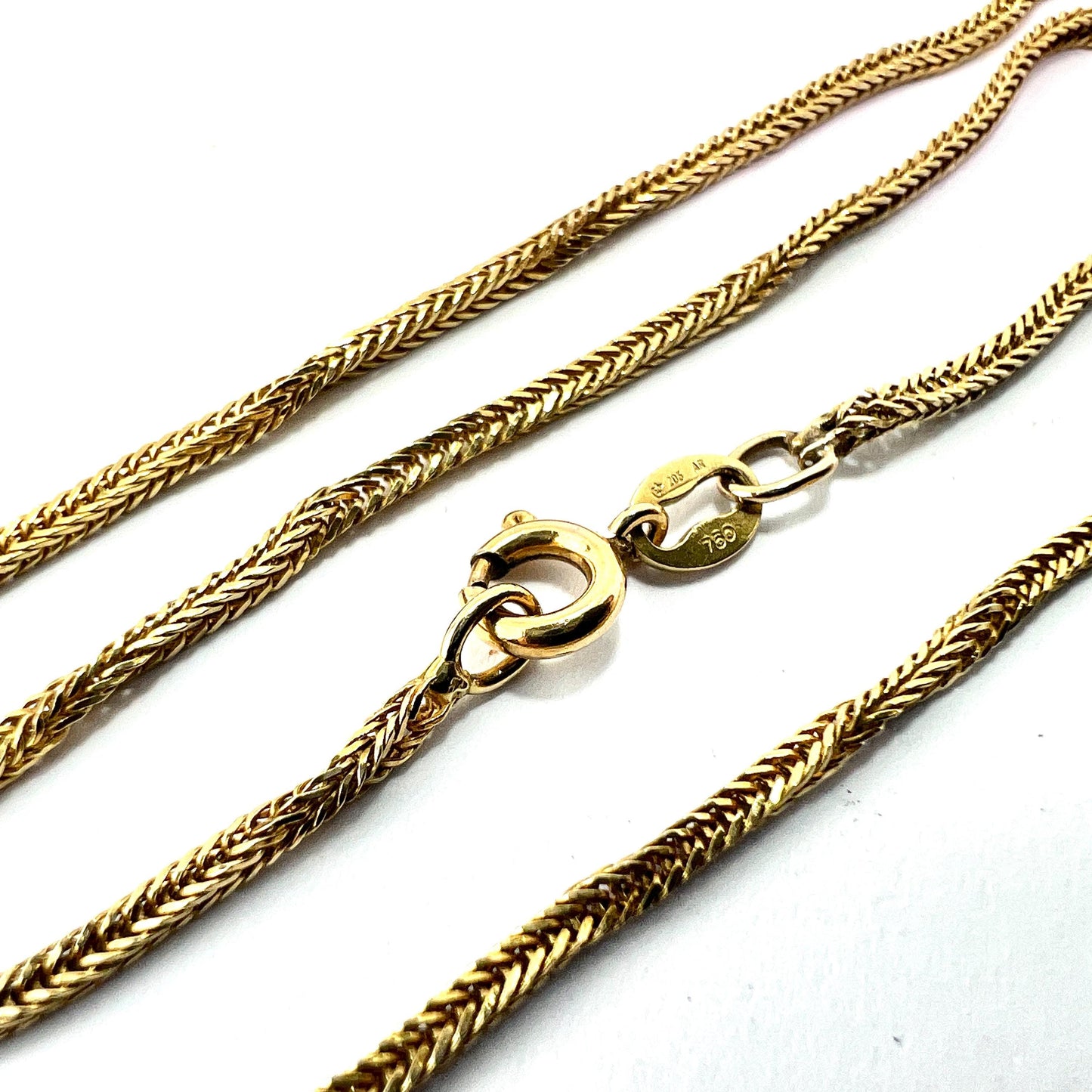 Vintage 18CT Gold Dragon Bone Chain Necklace