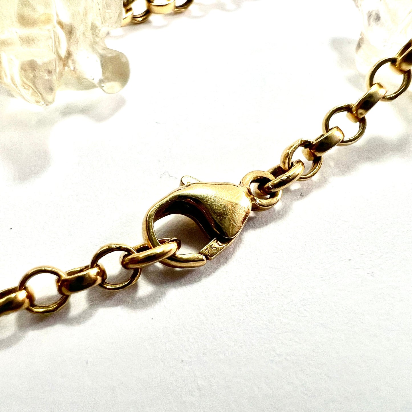 Rare Vintage 18CT Gold Rock Crystal Animal Charm Bracelet