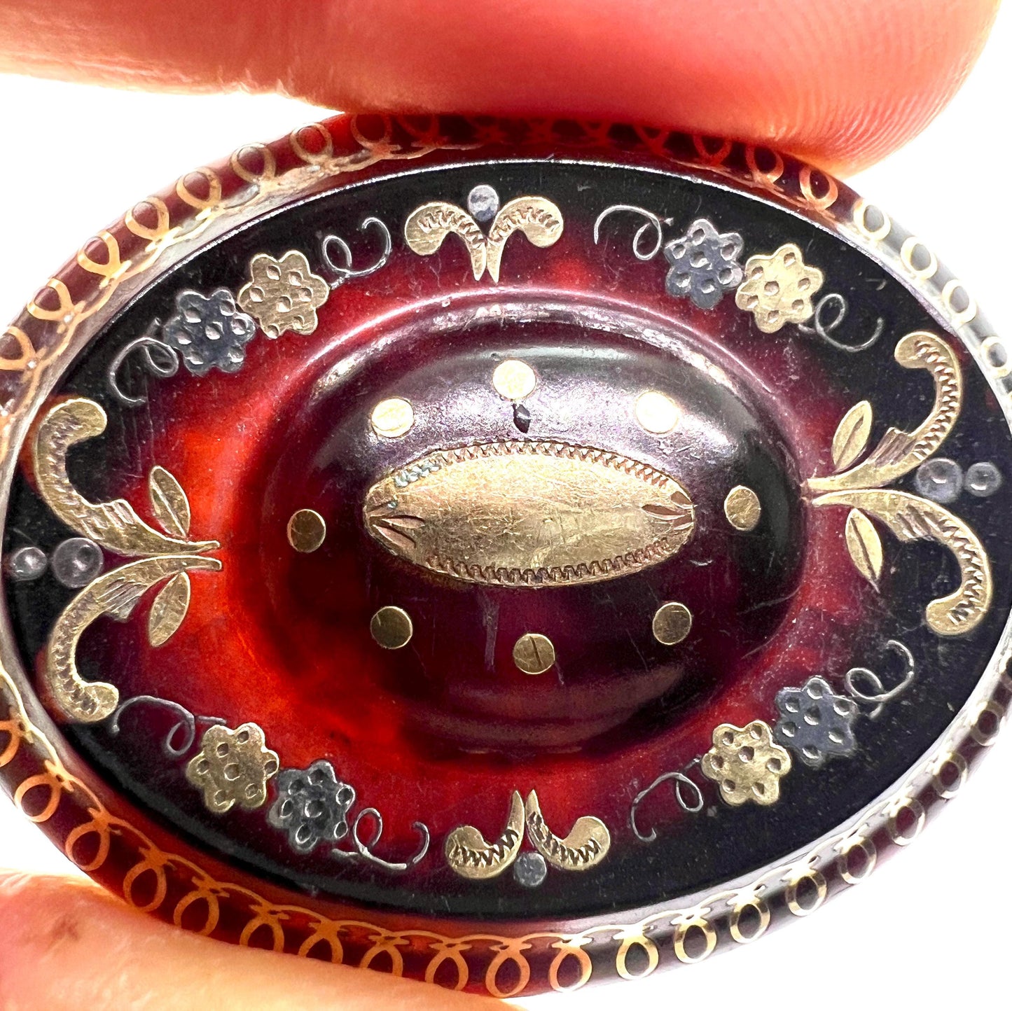 Victorian Pique Work Brooch in Gold and Silver