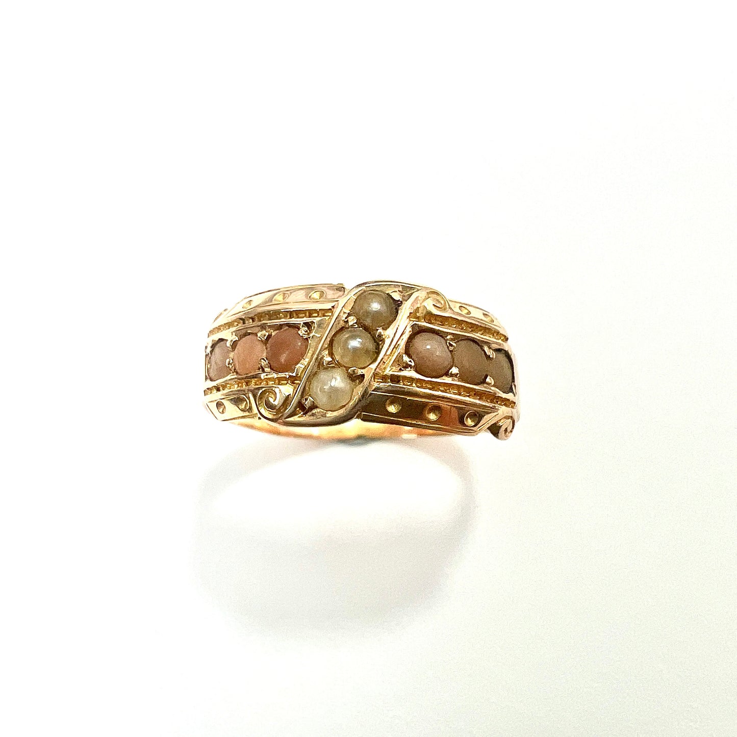 Victorian 15CT Gold Coral Seed Pearl Ring