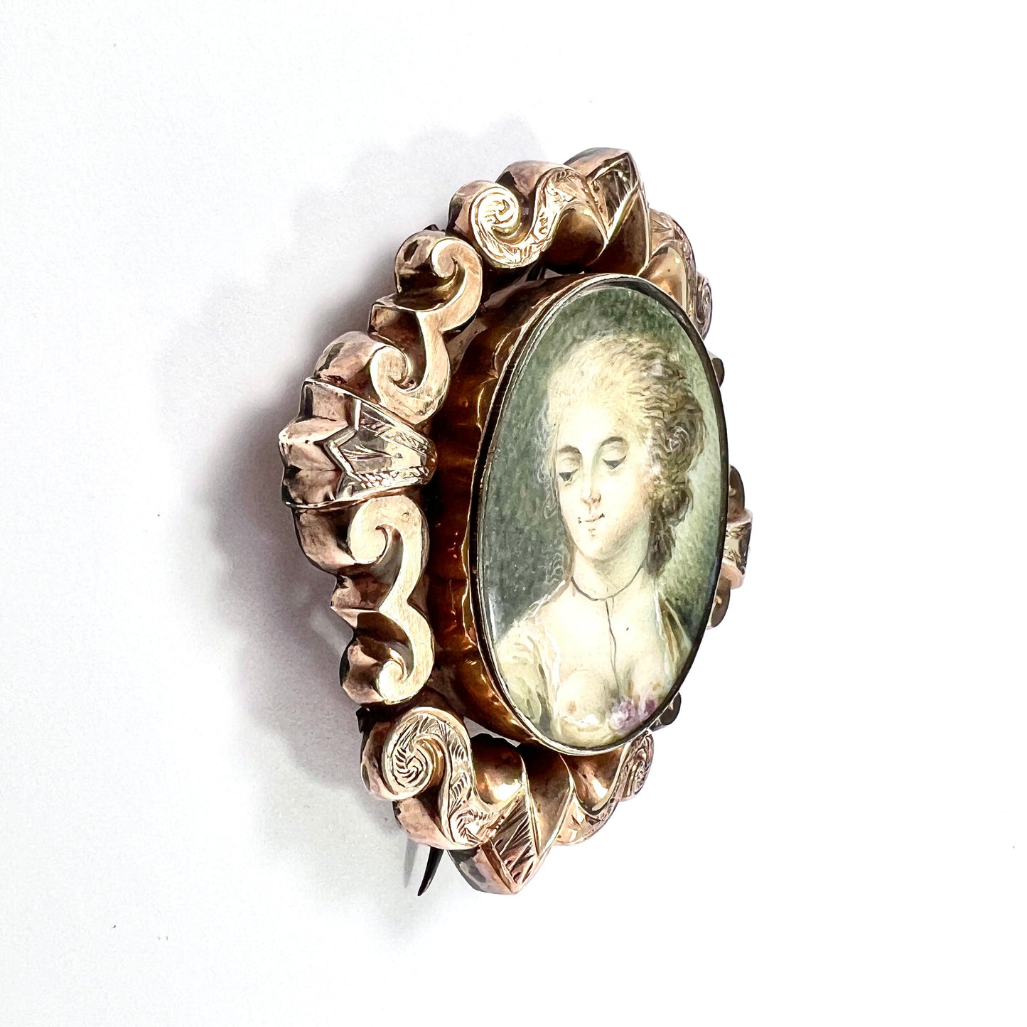 Large Victorian 9CT Gold Miniature Portrait Brooch